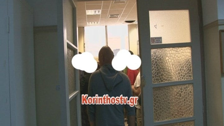 Αίσχος! Έχασε το σπίτι της μητέρας του για 20.000 ευρώ (βίντεο)